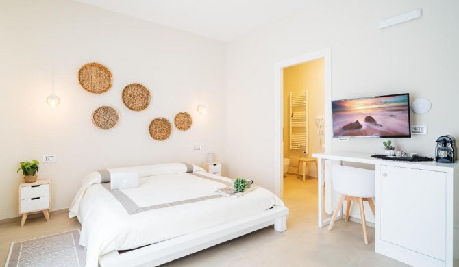 Enjoy Your Stay - Guest House - Olbia