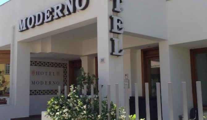 Hotel Moderno